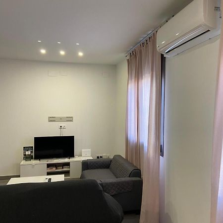 Pelícano Urban Apartment Sevilha Exterior foto