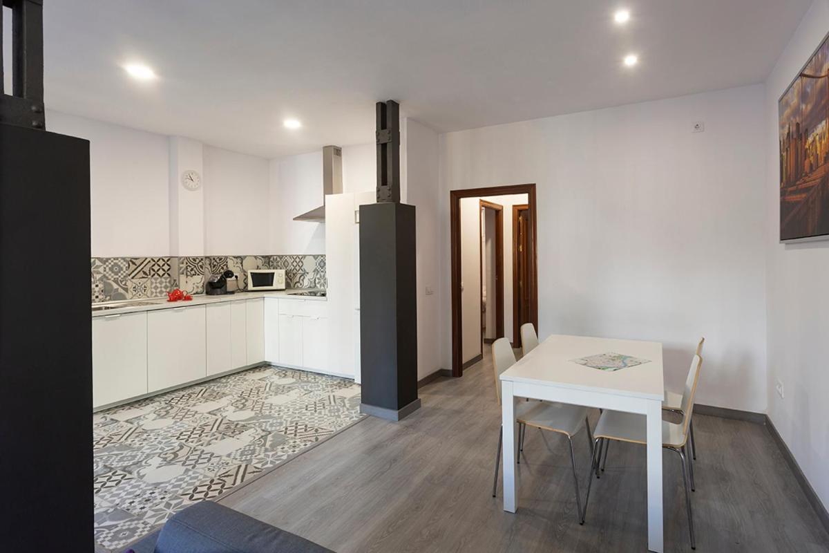 Pelícano Urban Apartment Sevilha Exterior foto
