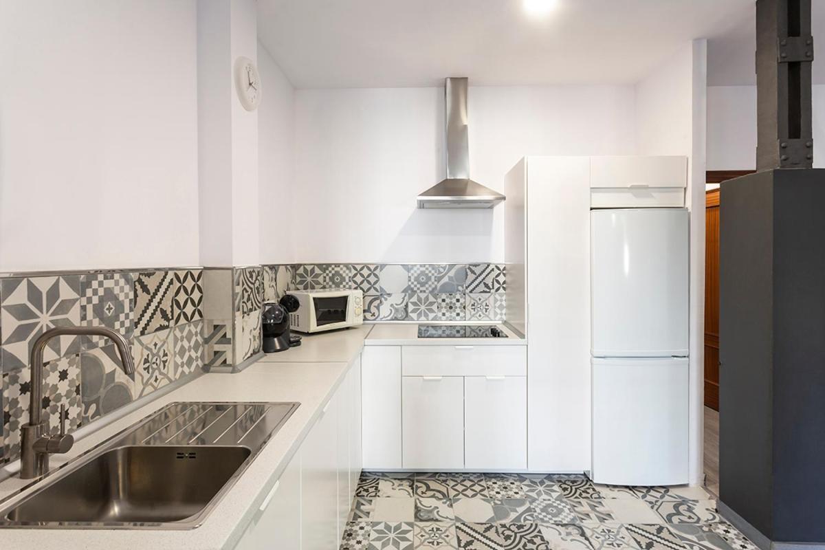 Pelícano Urban Apartment Sevilha Exterior foto